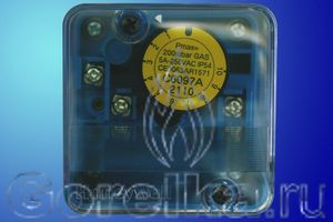    Honeywell C6097A2110.   1 - 10 mbar,   200 mbar 250 V 50 Hz 5 A.