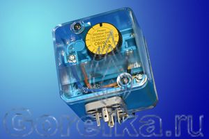    Honeywell C6097A2110D.   1 - 10 mbar,   200 mbar,    ,  250 V 50 Hz 5 A.