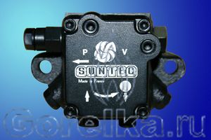 Насос SUNTEC AN 57 A 7243. Регулятор давления с функцией запирания, выход на форсунку справа (смотреть со стороны вала). Производительность: при давлении 10 атм 82 лит. Вращение: по часовой стрелке (смотреть со стороны вала). Метод крепления: фланец диаметром 54 мм. Присоединение топливных шлангов диаметром 1/4