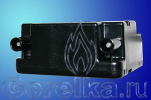 Трансформатор розжига Danfoss EBI4 MC 052F4057 предназначен для поджига горючей смеси высоковольтной электрической дугой создаваемой между электродами поджига. Трансформатор поджига Danfoss EBI4 MC 052F4057 имеет следующие характеристики: Напряжение питания 230 В / 50 - 60 Гц. Напряжение поджига 2 х 7.5 кВ. Сила тока 0,25 А. Ток поджига 40 мА. ED 33% при 3 мин. Штекерный разъем питания. Штекерный разъем кабеля поджига диаметром 4 мм. <FONT color=#ff0000>Внимание: заменой является Danfoss EBI4 052F4030</FONT>