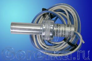 Детектор пламени HONEYWELL C7035A 1056 используется с автоматами горения HONEYWELL для контроля горения. Датчик пламени HONEYWELL C7035A 1056 используются с усилителями сигнала HONEYWELL типа: R7249A, R7749B, R7290A, R7849A, R7849B и блоками контроля пламени следующих серий: 7800, RA890, R7795, R7023, R4795, R4140, R4138, R4075.