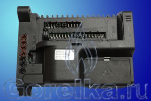 Блок управления ELCO TCG 511.00. Используется для пневморегулируемых газовых горелок:
Вcтроенные разъемы для подключения кабелей компонентов (газового клапана, электродвигателя, реле давления воздуха.
Вывод на информационный жидкокристаллический экран 65300882.
Встроенный 7-контактный разъем.
Предохранительное время TS = 3 с.
Версия прошивки менеджера 2.2x.