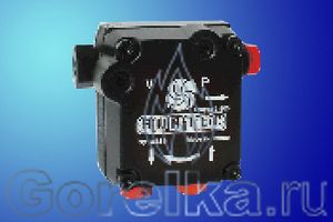 Насос SUNTEC AE 57 C 7373 для дизельной горелки. Без функции запирания. Регулятор давления, выход на форсунку слева (смотреть со стороны вала). Производительность: при давлении 10 атм 60 лит. Вращение: против часовой стрелки (смотреть со стороны вала). Метод крепления: втулка диаметром 32 мм. Присоединение топливных шлангов диаметром 1/4