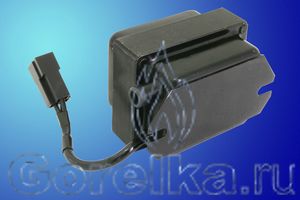 Трансформатор розжига SIEMENS ZE 30/7 4041553 предназначен для поджига горючей смеси высоковольтной электрической дугой создаваемой между электродами поджига. Трансформатор поджига SIEMENS ZE 30/7 4041553 имеет следующие характеристики: Напряжение питания 230 В / 50 Гц. Напряжение поджига 1 х 7 кВ. Сила тока 1,2 А. Ток поджига 30 мА. AB 20% ED при 3 мин. Длина кабеля питания 100 мм. Штекерный разъем кабеля поджига диаметром 4 мм.